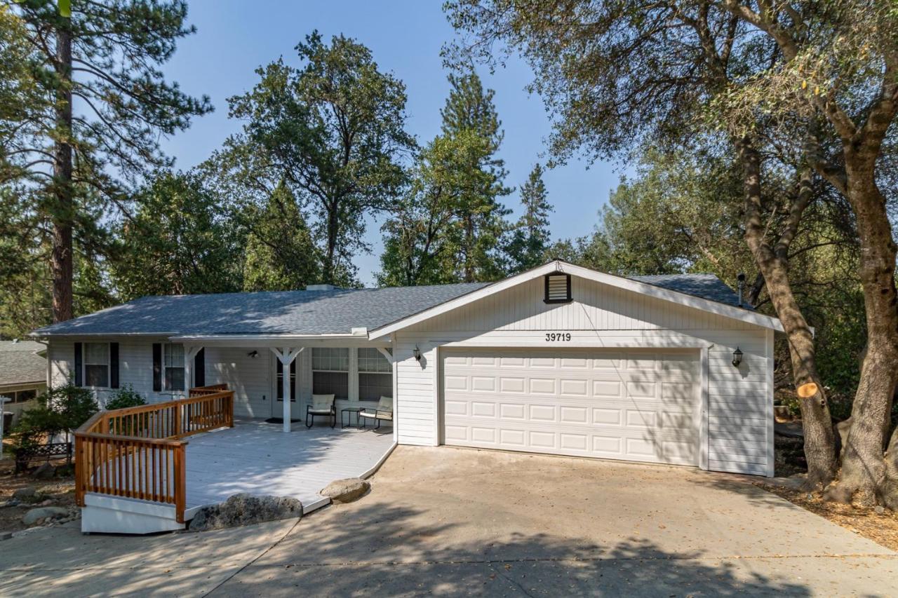 Pine Place Oakhurst Ngoại thất bức ảnh