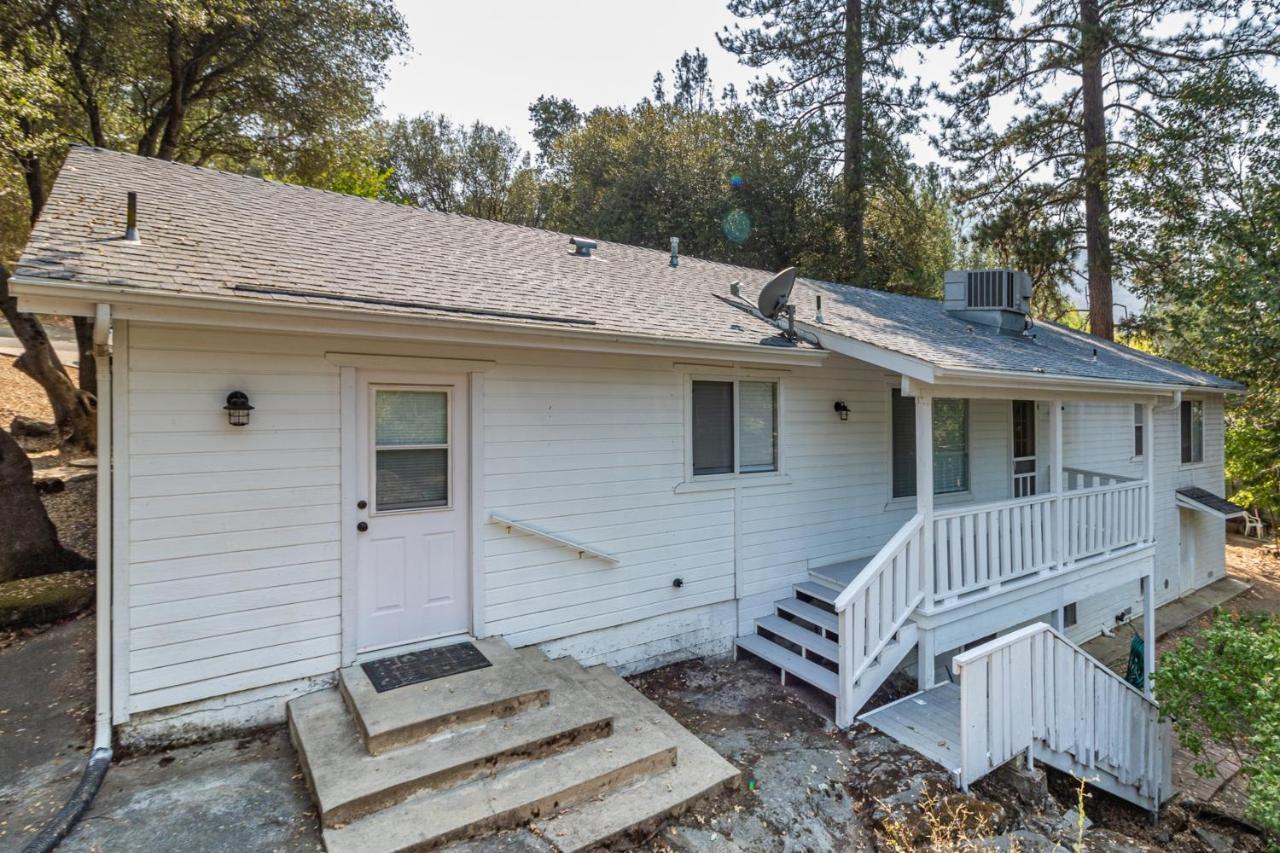 Pine Place Oakhurst Ngoại thất bức ảnh